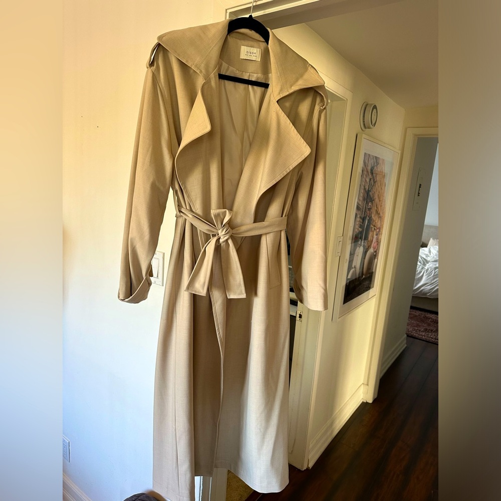 DISSH Trench Coat